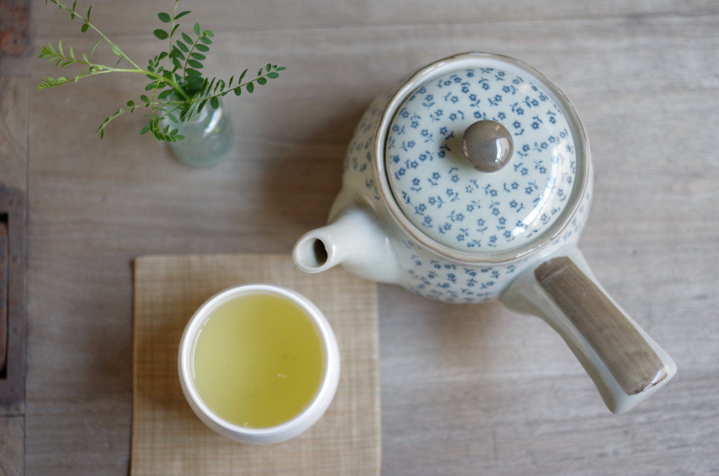 Yokode Kyusu (Traditional Japanese side handle tea pots)