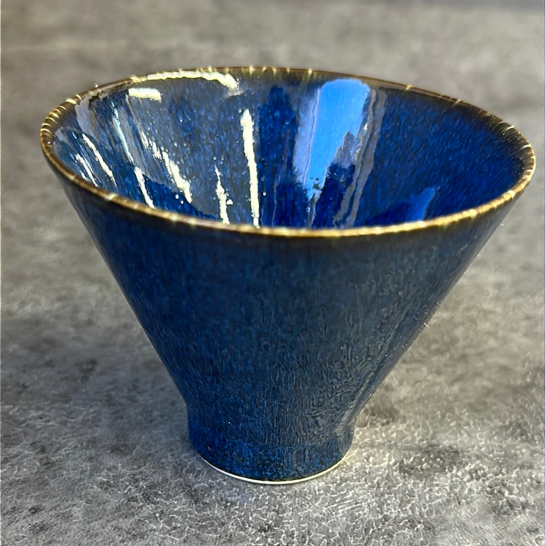 美濃焼 円錐型カップ(白、120ml)