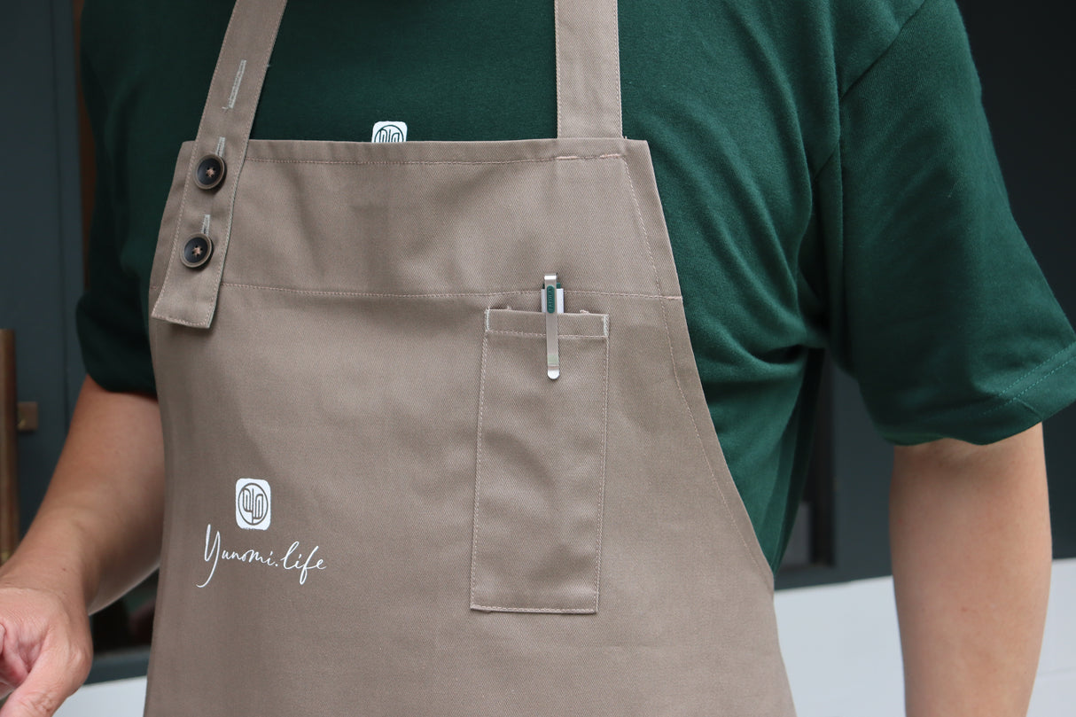 Yunomi.life Cafe Apron