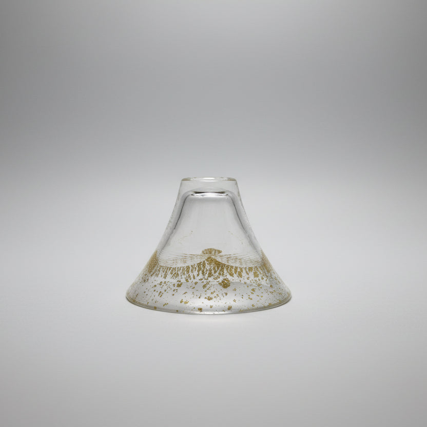 Kimoto Glass: Shofukuhai Mt. Fuji Gold Clear Sake Glass, 65 ml yunomi.life upside down
