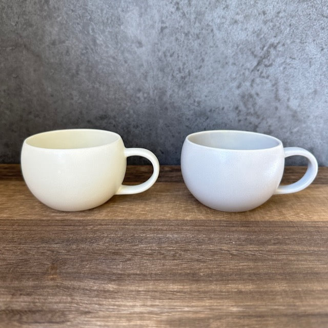 SALIU -YUI- ティーカップ(グレー)