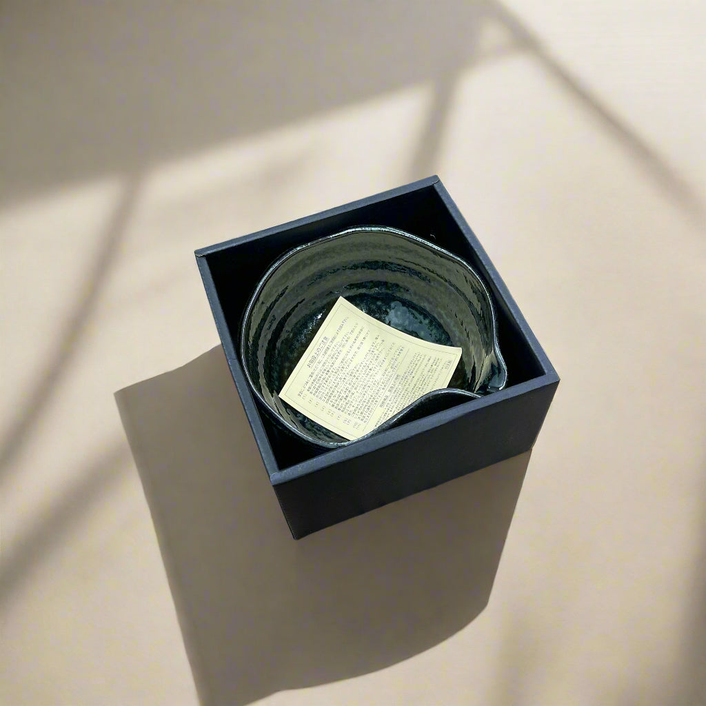 青安窯 萩イラボ 抹茶ボウル 注ぎ口付き 萩イラボパーティー抹茶杯