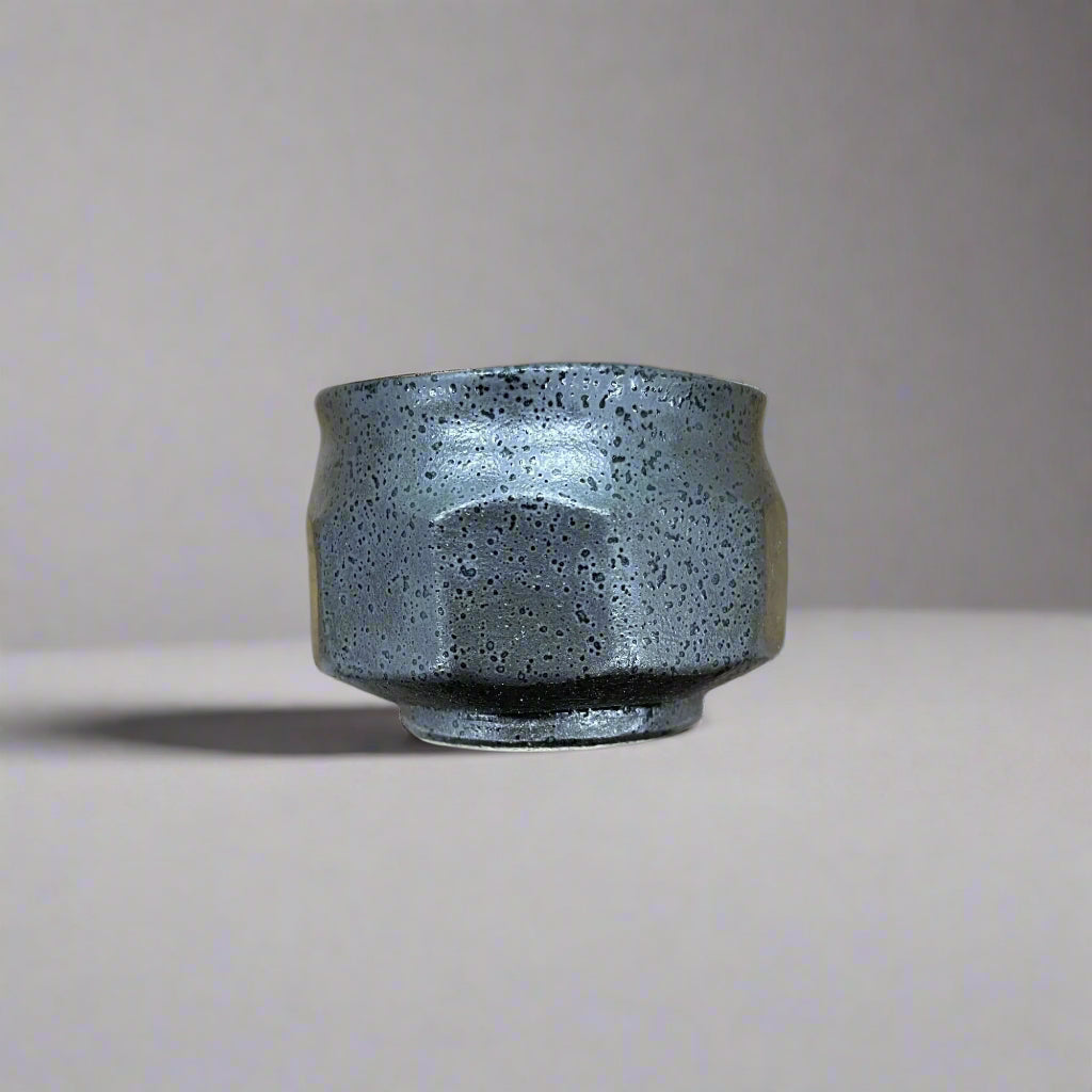 青安窯:手造り美濃焼 ぐい呑5個セット 木箱付き 手造り五様ぐい呑揃い