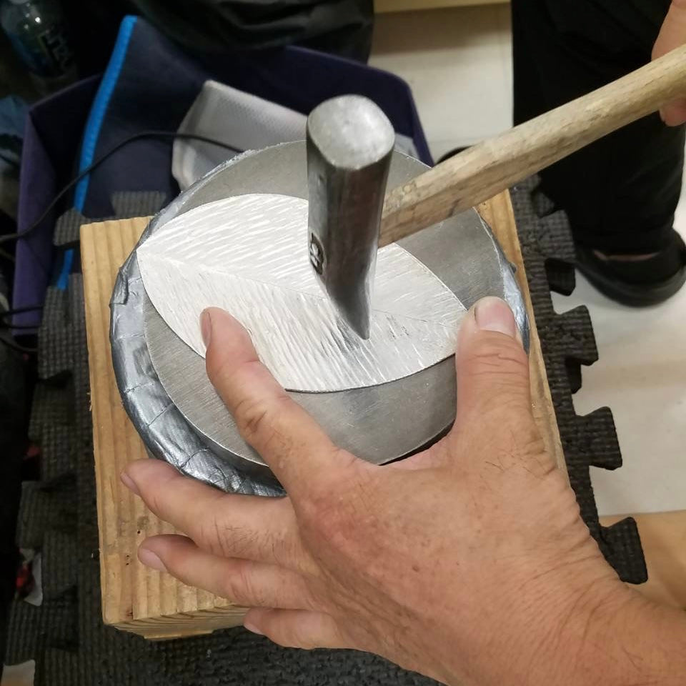 太田裕介:手作り茶葉型ピアス(ネジ留め式ノンホールピアス)