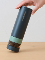 Lalaluctus ティーボトル - ステンレススチール製タンブラー（ティーストレーナー付き） - ダークグレー - 400 ml