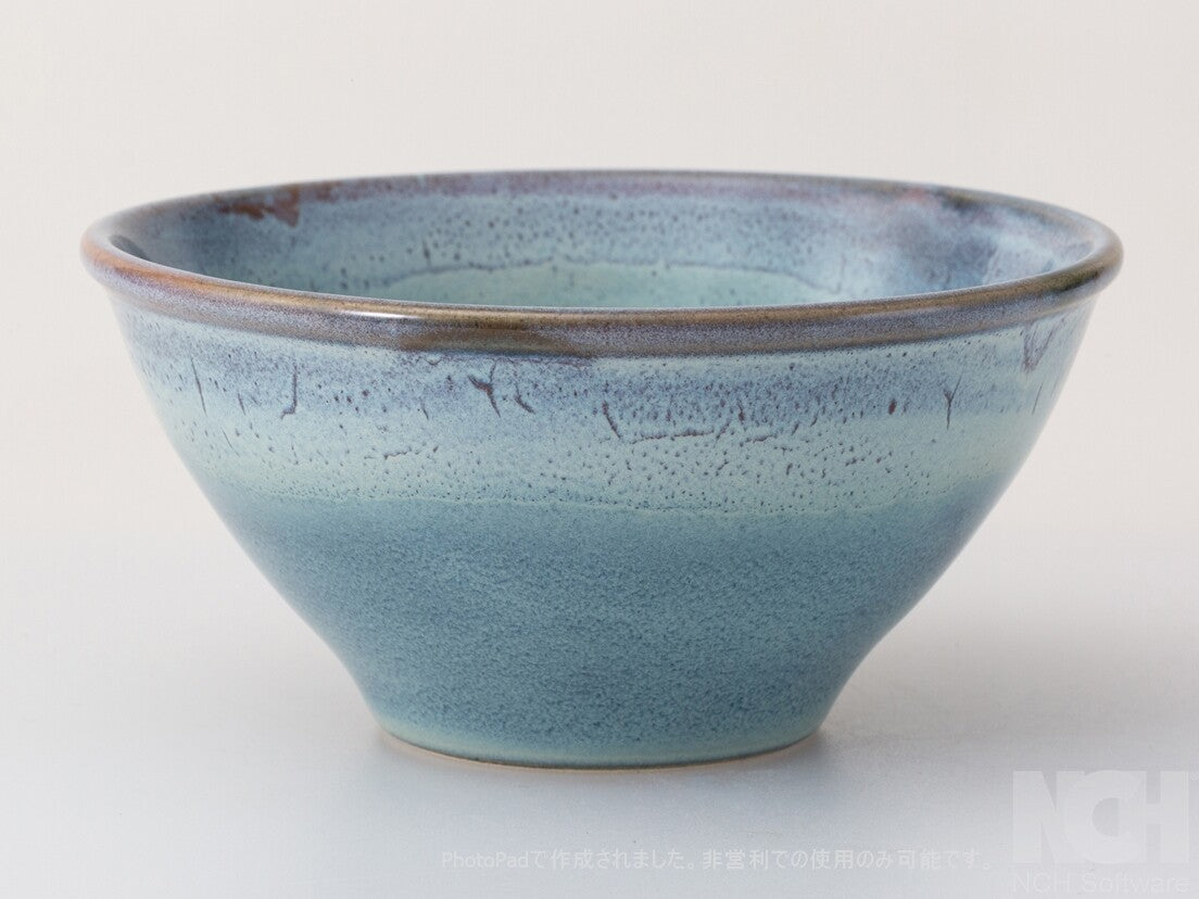 Saikai Ceramics: LIMITED EDITION - idowan - Hekikai 碧海, Porcelain Matcha Bowl with Gift Box