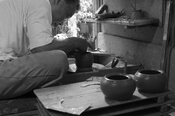 SALIU - Musta Tokoname Yunomi Tea Cup -RYO- 湯呑み 凌