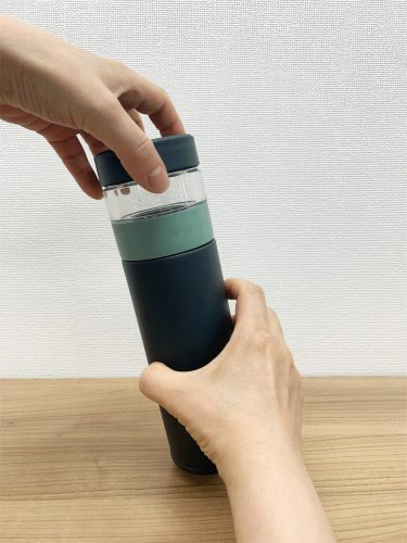 Lalaluctus ティーボトル - ステンレススチール製タンブラー（ティーストレーナー付き） - ダークグレー - 400 ml