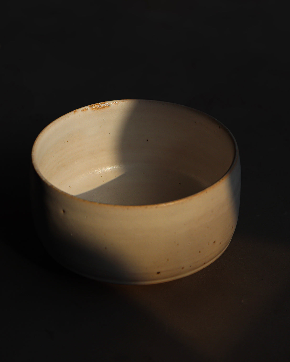 Emi Nakagawa: Handmade Matcha Bowl Hakuto 白灯 (White Lantern) - Flower_2