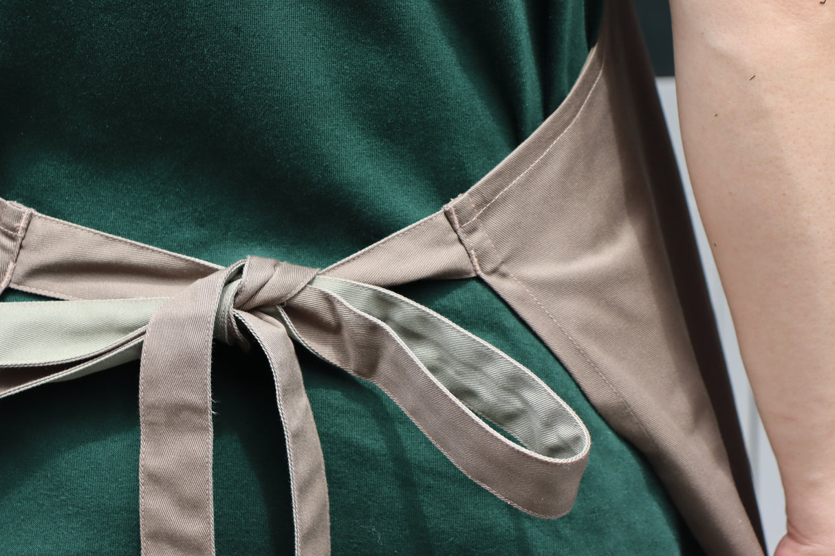 Yunomi.life Cafe Apron