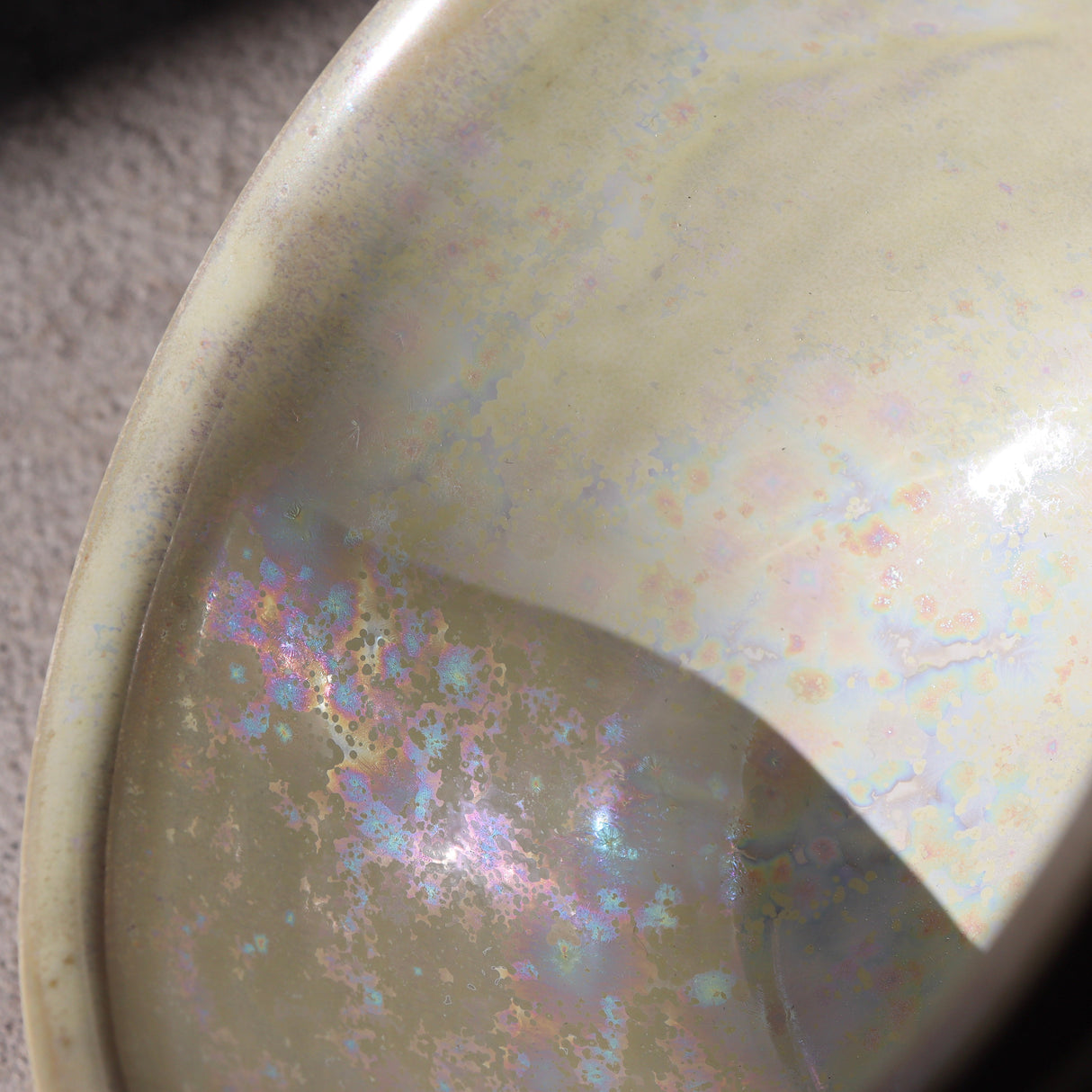 Kiwakoto Suikaen Matcha Pouring Bowl Pearl パール片口抹茶碗