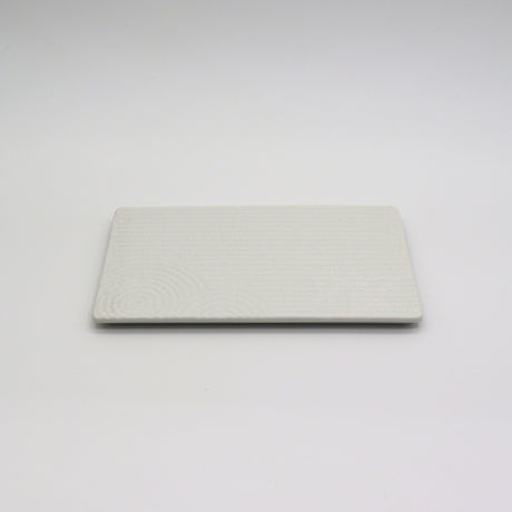 Kanesho Toki: Sansui Landscape-Inspired Plate / 美濃焼山水プレート yunomi.life