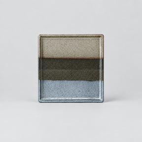 Kanesho Toki: Blue Woven Pattern Plate / 錦織 角皿 yunomi.life