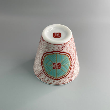 Kutaniyaki : Engi-Choko Cup - MEGUMI - 縁起ちょこ yunomi.life