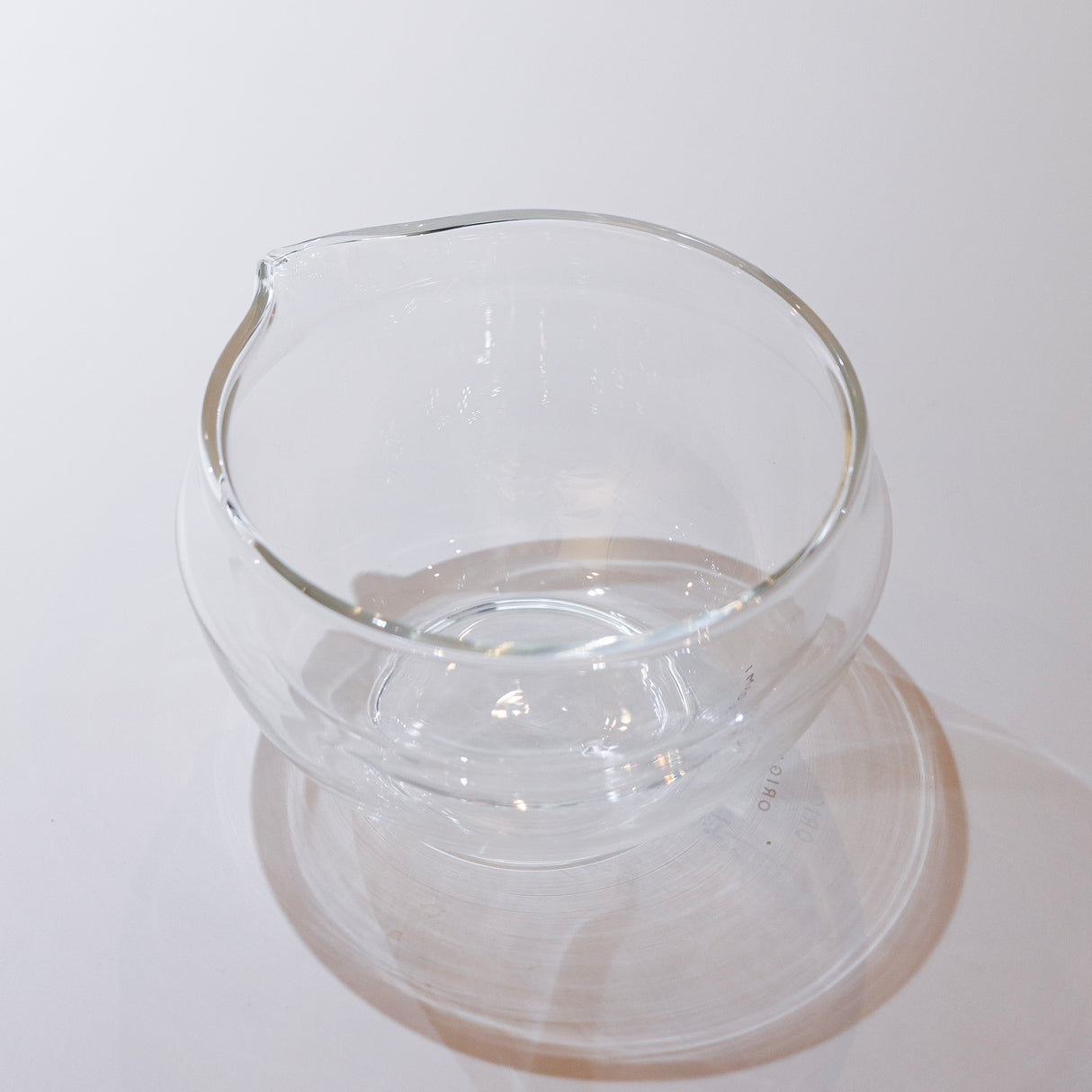 Origami  - Glass Katakuchi Matcha Bowl with Pouring Lip yunomi.life 2
