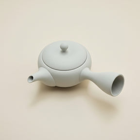 Takasuke Kiln (Y114): Tokoname mini kyusu 100 ml 高資陶苑