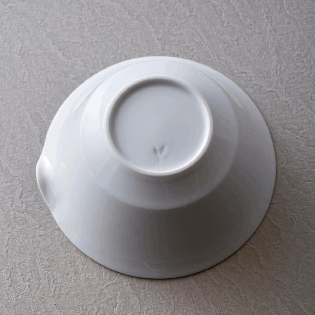 WDH - Hasamiyaki Porcelain White Houhin Tea Set (Pot + 2 Cups) 4