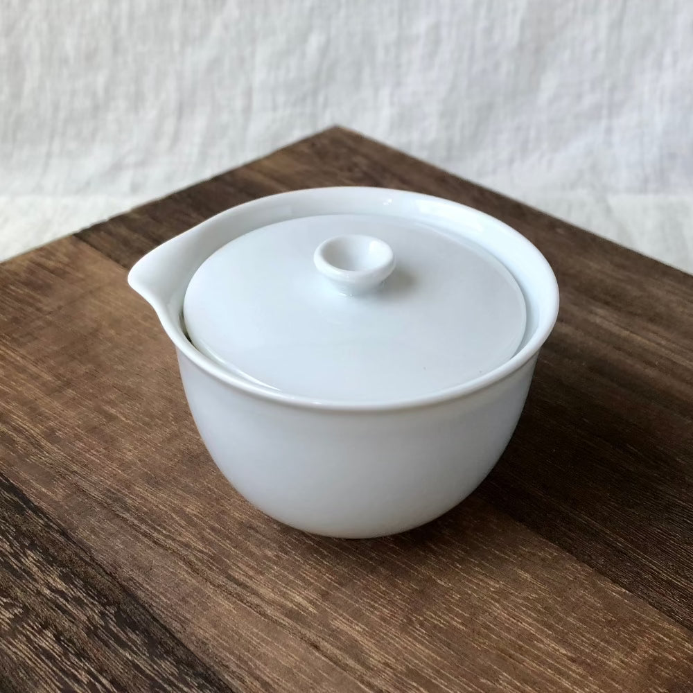 Yamani - Miyama Tableware: Chahaku Hohin Tea Pot - Porcelain White (shiboridashi)