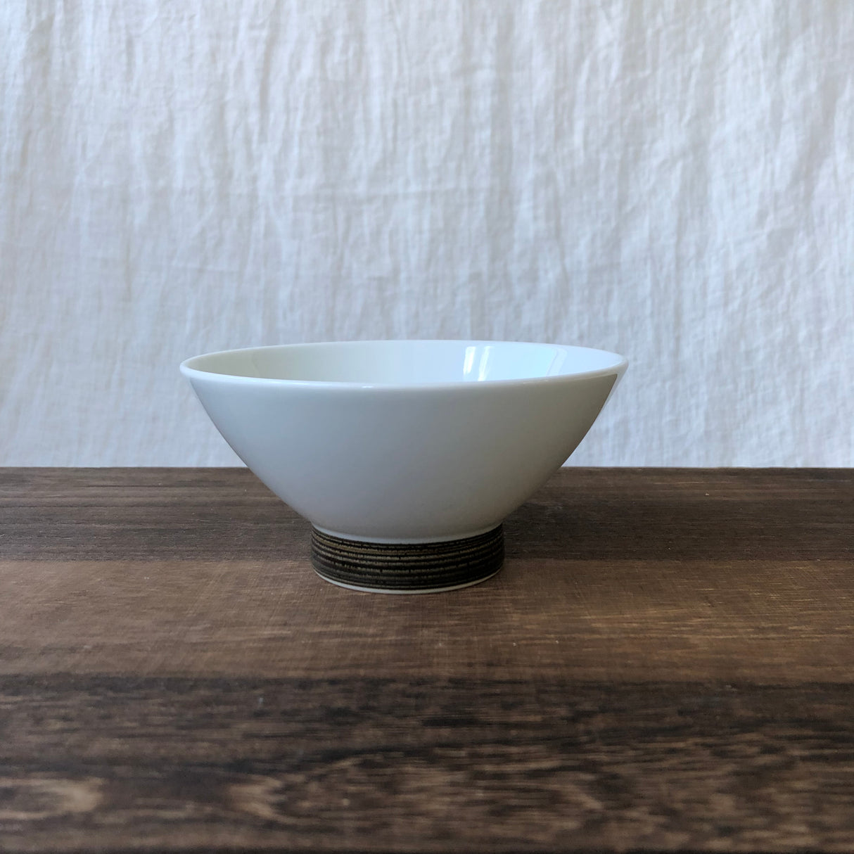 Hakusan Porcelain: Hasamiyaki Rice Bowl - "Threads of Hemp" (Indigo or Sepia)