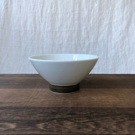 Hakusan Porcelain: Hasamiyaki Rice Bowl - "Threads of Hemp" (Indigo or Sepia)