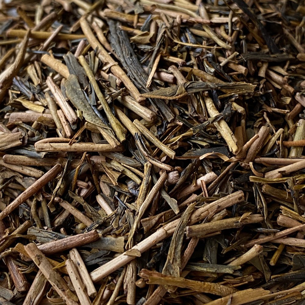 Kiyosawa Tea Gardens: Shizuoka Spring Kukihojicha Roasted Green Tea Leaf Stems by Farmer Kajiyama Yukako - Yunomi.life