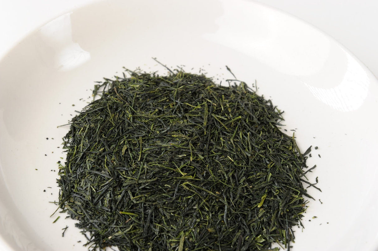 Marushige Shimizu Tea Farm: 2022 Kabusecha Shaded Green Tea, Tobikkiri とびっきりかぶせ - Yunomi.life