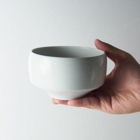 Saikai Ceramics: Hakuwan - Shironeri - White Glazed Porcelain Matcha Bowl with Gift Box - Yunomi.life