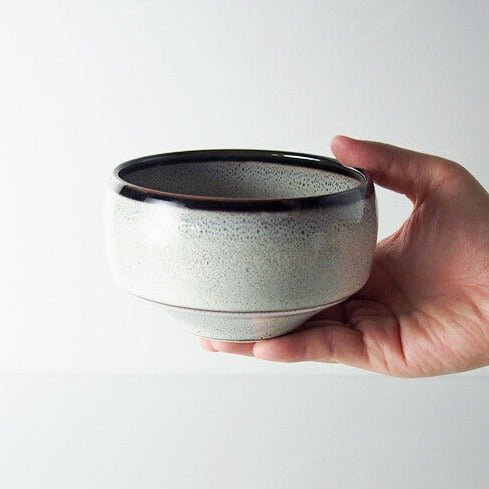 Saikai Ceramics: Hakuwan - Shiroyuzu, White Yuzu Porcelain Matcha Bowl with Gift Box - Yunomi.life