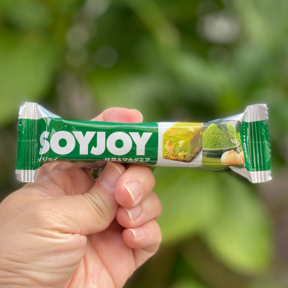 SOYJOY Breakfast Bar Matcha & Macademia Nuts - Yunomi.life