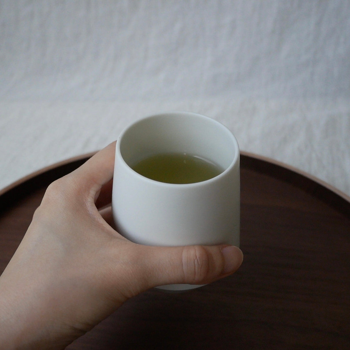 Yamani - Yamatsu Gifu: Minimalist Frustum Yunomi Tumbler, White - Yunomi.life