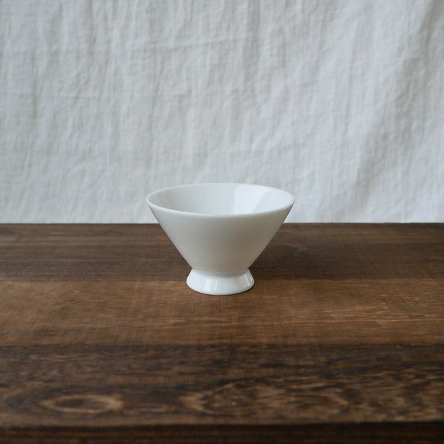 Yamatane: Tea Professional's White Porcelain Tea Cup - Asagao - Yunomi.life